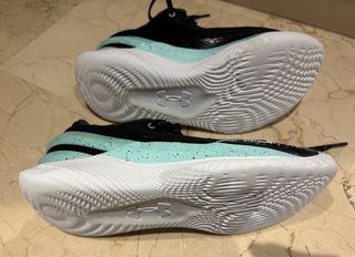 Zapatillas Baloncesto Niño Under Armour Negras