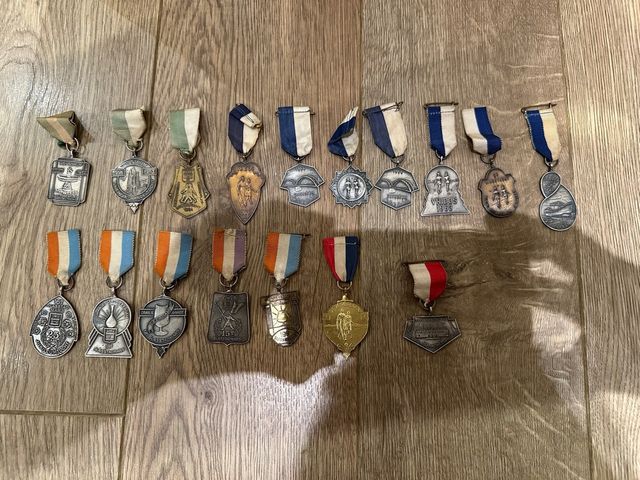 17 Medaglie e Trofei Olandesi