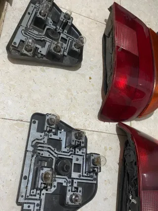 4 Pilotos Traseros BMW Serie 5