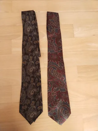 Corbatas Paisley Marrón y Rojo