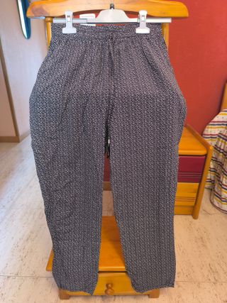 Pantalones negros cómodos talla única