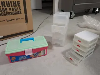 Caja y clasificadores de manualidades