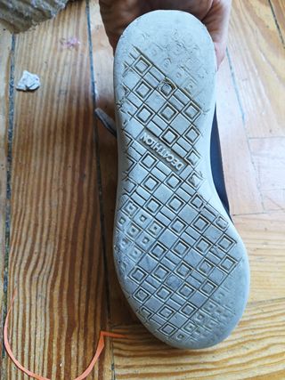 Zapatillas fútbol sala niño T.31 Kipsta negras