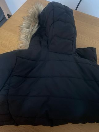 Piumino donna nero con cappuccio