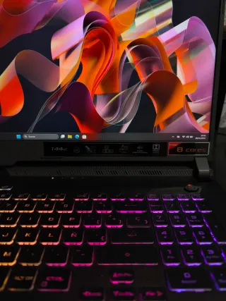 ASUS ROG Strix (Ryzen 7 4800H · RTX 3050 Ti.