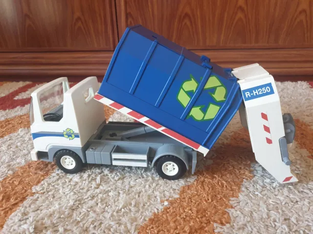 Camión de basura Playmobil y bomberos