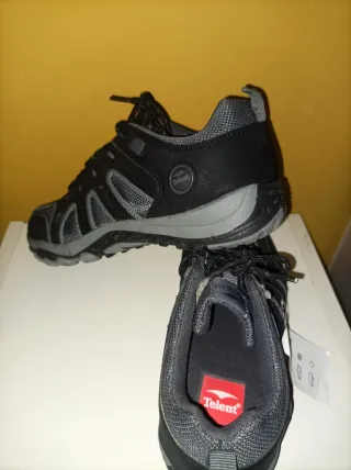 Zapatillas Telent 37.5 Negras/Gris NUEVAS