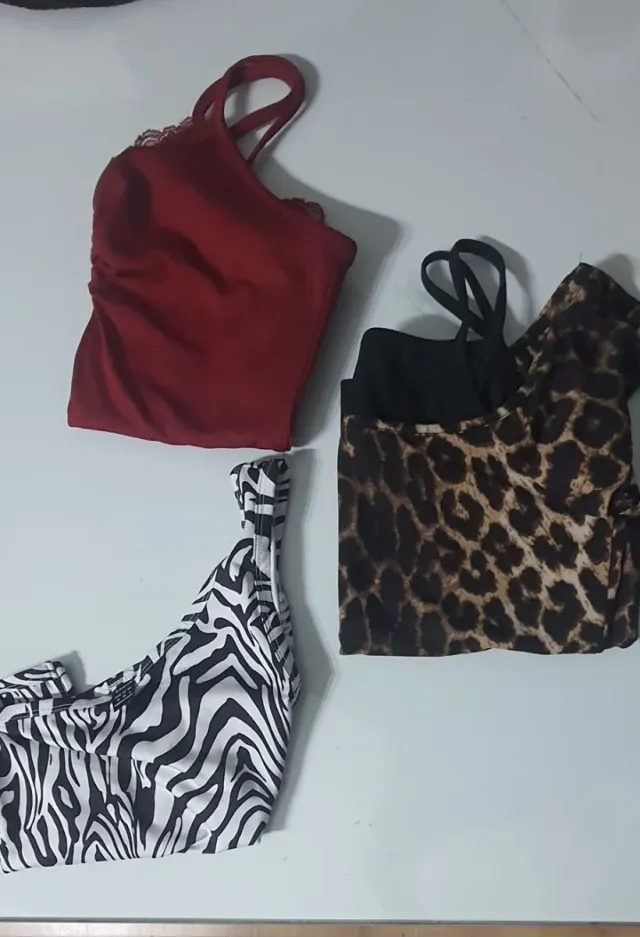 Lote 3 camisetas chica estampadas