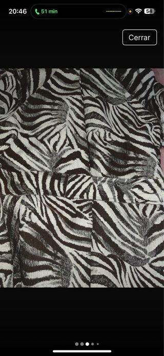 Gabardina estampado cebra