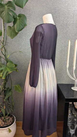 Vestido largo degradado morado y blanco