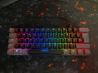 Teclado Mecánico Gamer 60% Trust