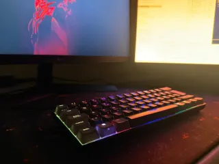 Teclado Mecánico Gamer 60% Trust