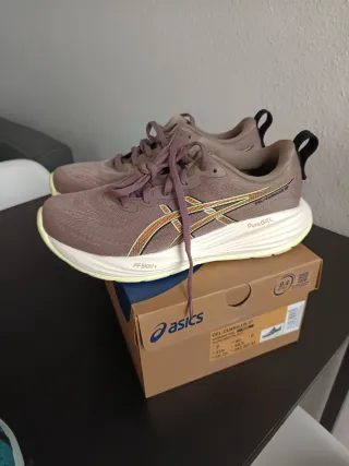 Bambas Asics Gel Cumulus 27 zapatilla running