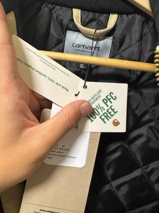 Chaqueta Carhartt Detroit Beige