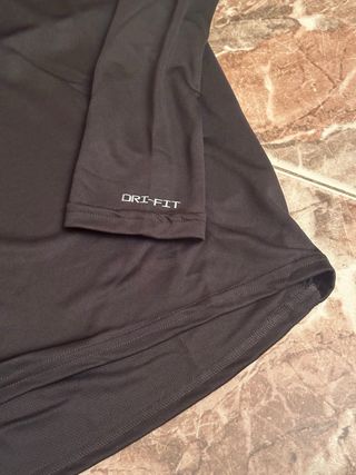 Camiseta Nike Running Media Cremallera Dri-FIT