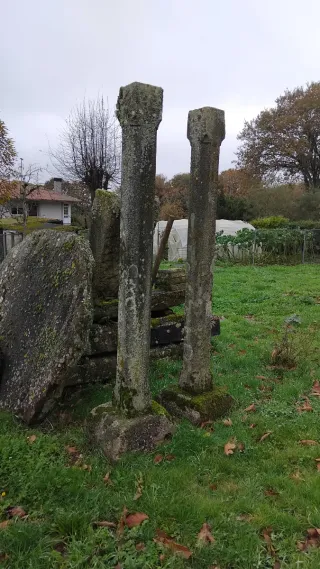 Columnas celtibéricas de piedra