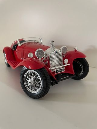 Alfa Romeo 2300 Spider BBurago 1:18
