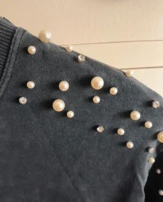 Vestido sudadera Bershka perlas