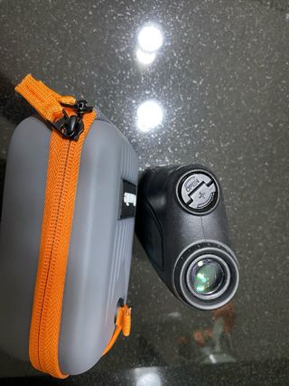 Telémetro Bushnell Tour V5 Slim Negro 2025 nuevo