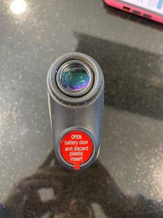 Telémetro Bushnell Tour V5 Slim Negro 2025 nuevo