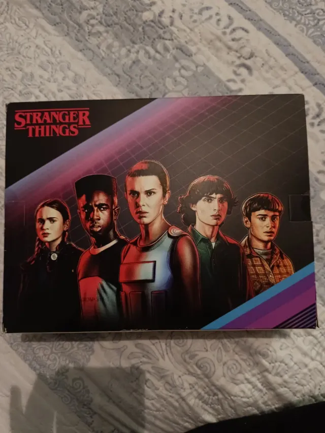 Set Stranger Things Perfume y Neceser
