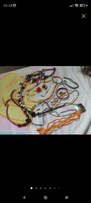 Lote de bisutería variada