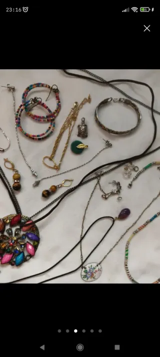 Lote de bisutería variada