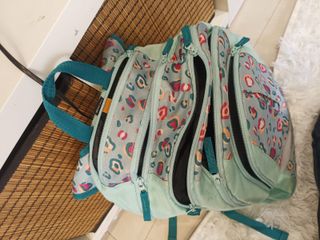 Mochila escolar niña turquesa estampado