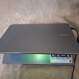 Portátil Acer Aspire E15, Modelo ES571-74YS