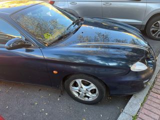 Hyundai Coupe 2001