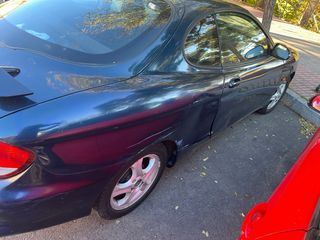 Hyundai Coupe 2001