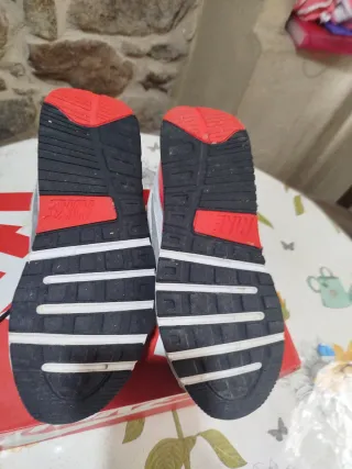 Zapatillas Nike Air Max Gris y Rojo