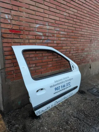 Puerta Derecha Clio II Coupé