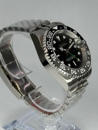 Reloj Seiko Mod tipo Bruce Wayne GMT