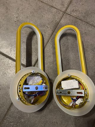 Due lampade da parete nuove