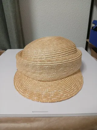 Sombrero de paja beige