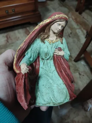 Nacimiento hebreo pintado de escayola