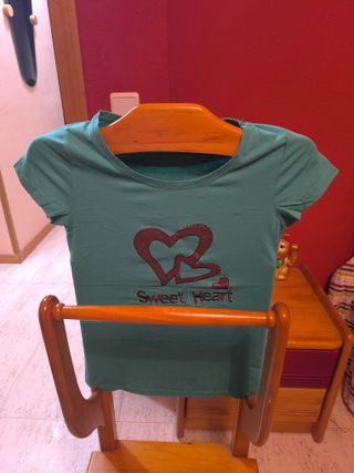 Camisetas cortas