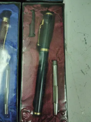 4 penne stilografiche con astuccio