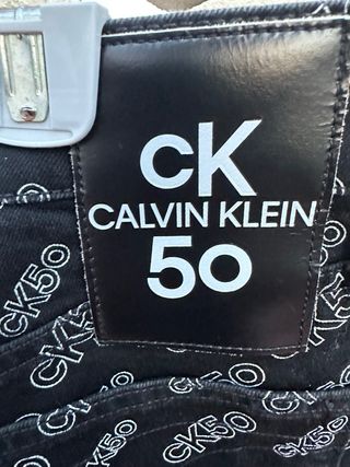 Pantalones vaqueros Calvin Klein CK50 negros