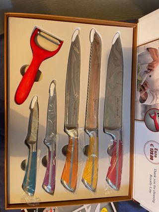 Set Cuchillos Royalty Line Multicolor