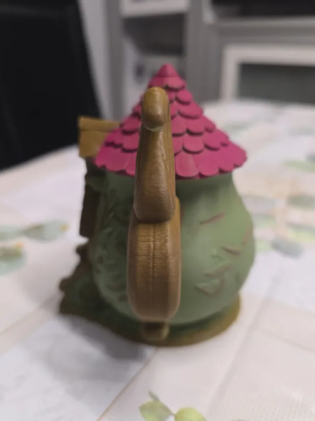 Tetera Decorativa Casita Hadas