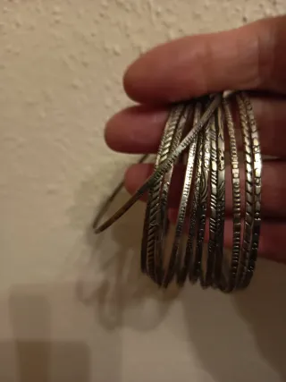 12 Pulseras Hindúes Plateadas