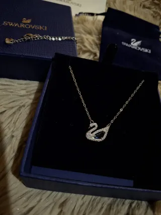 Colgante Cisne Swarovski Azul y Plateado