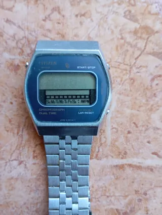 Reloj Citizen Digital Plata y Negro