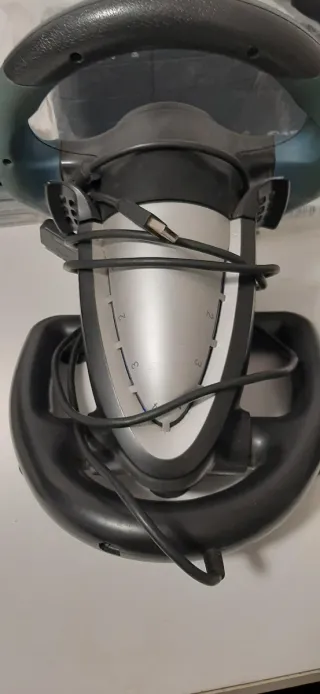 Volante NPLAY PS2 com Pedais