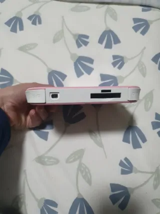 Nintendo 2DS Rosa para piezas