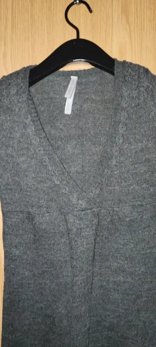 Camisola Springfield Decote V bordado Cinza