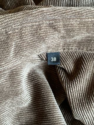 Chaqueta corta en pana suave