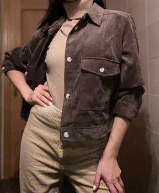 Chaqueta corta en pana suave
